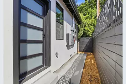 1242 Cabrillo Ave, Santa Clara, CA 95050 - Photo 37