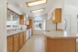 1111 Morse Ave 176, Sunnyvale, CA 94089 - Photo 9