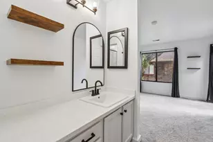 1555 Hecker Pass Rd E201, Gilroy, CA 95020 - Photo 11