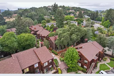 1555 Hecker Pass Rd E201, Gilroy, CA 95020 - Photo 25
