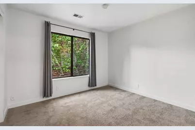 1555 Hecker Pass Rd E201, Gilroy, CA 95020 - Photo 7