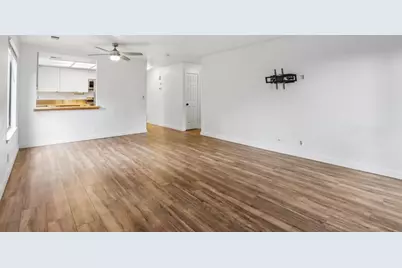 1555 Hecker Pass Rd E201, Gilroy, CA 95020 - Photo 5