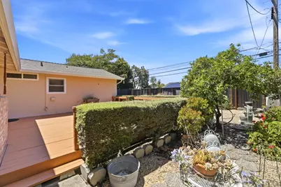 1415 Santa Fe Dr, San Jose, CA 95118 - Photo 39
