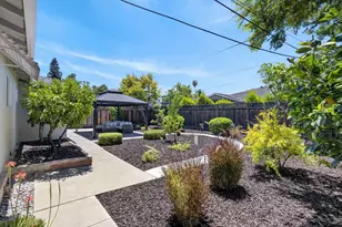 2477 Rossotto Dr, San Jose, CA 95130 - Photo 29