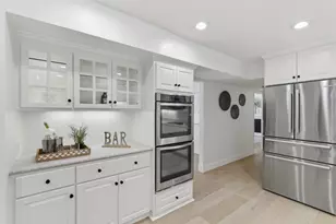2260 Constitution Dr, San Jose, CA 95124 - Photo 13