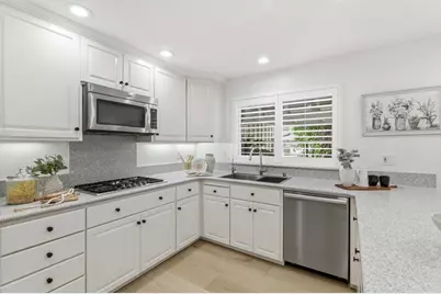 2260 Constitution Dr, San Jose, CA 95124 - Photo 11
