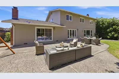 2260 Constitution Dr, San Jose, CA 95124 - Photo 37