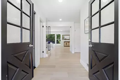 2260 Constitution Dr, San Jose, CA 95124 - Photo 5