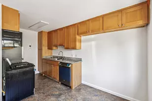 1061 Alma St, Palo Alto, CA 94301 - Photo 7