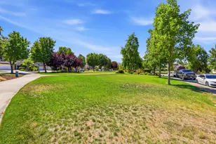 17610 Aston Ct, Morgan Hill, CA 95037 - Photo 35