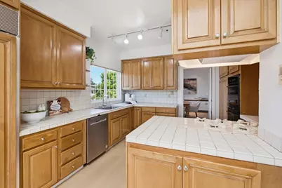 1233 Bellevue 9, Burlingame, CA 94010 - Photo 19