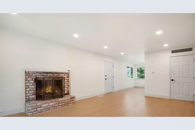 10178 Alpine Dr, Cupertino, CA 95014 - Photo 23