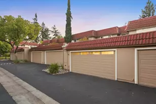 10043 Long Oak Ln, Cupertino, CA 95014 - Photo 45
