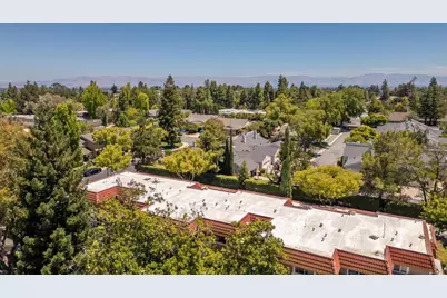 10043 Long Oak Ln, Cupertino, CA 95014 - Photo 49