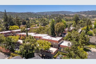 10043 Long Oak Ln, Cupertino, CA 95014 - Photo 51