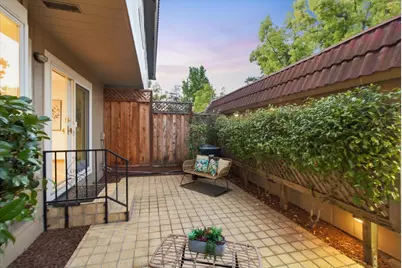 10043 Long Oak Ln, Cupertino, CA 95014 - Photo 43