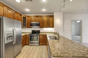 1445 Fruitdale Ave 321, San Jose, CA 95128 - Photo 15