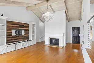 25000 Pine Hills Dr, Carmel, CA 93923 - Photo 9