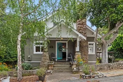 217 Walnut St, Pacific Grove, CA 93950 - Photo 1