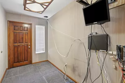 1565 Alum Rock Ave, San Jose, CA 95116 - Photo 19