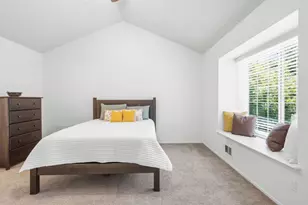 37 Coyle Creek Cir, Fair Oaks, CA 95628 - Photo 21