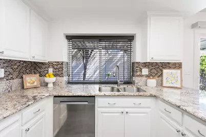 37 Coyle Creek Cir, Fair Oaks, CA 95628 - Photo 11