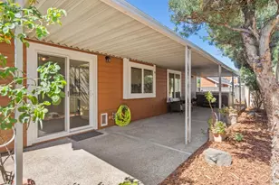 37 Coyle Creek Cir, Fair Oaks, CA 95628 - Photo 27