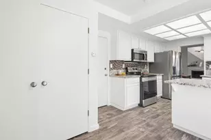37 Coyle Creek Cir, Fair Oaks, CA 95628 - Photo 15