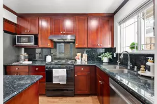 10323 Mary Ave, Cupertino, CA 95014 - Photo 9