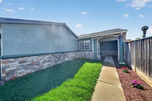 1892 Mac Duee Way, San Jose, CA 95121 - Photo 5