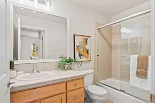 585 Amherst Terrace, Sunnyvale, CA 94087 - Photo 17