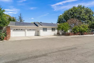 1235 Shamrock Dr, Campbell, CA 95008 - Photo 49