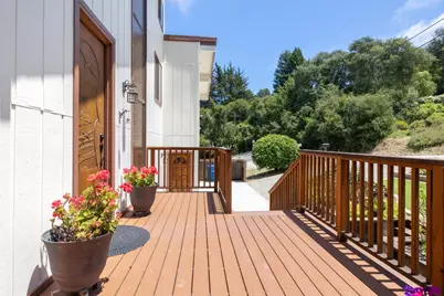 144 Bowen Ave, Aptos, CA 95003 - Photo 3