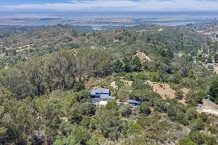 620 Hidden Valley Rd, Royal Oaks, CA 95076 - Photo 47