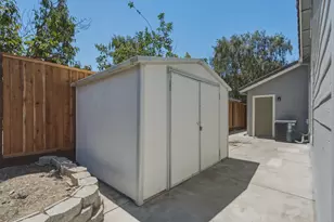 871 Joe Borovich Dr, Hollister, CA 95023 - Photo 39