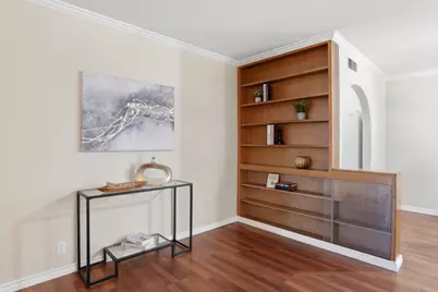 2495 Gloria Way, East Palo Alto, CA 94303 - Photo 9