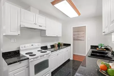 2495 Gloria Way, East Palo Alto, CA 94303 - Photo 15