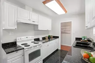2495 Gloria Way, East Palo Alto, CA 94303 - Photo 15