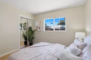 2495 Gloria Way, East Palo Alto, CA 94303 - Photo 37