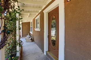 2495 Gloria Way, East Palo Alto, CA 94303 - Photo 3