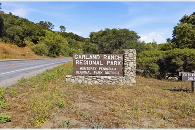 18 Middle Canyon Way B, Carmel Valley, CA 93924 - Photo 47