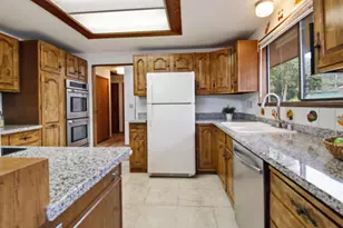 18 Middle Canyon Way B, Carmel Valley, CA 93924 - Photo 17