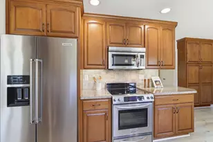 127 Park Watson Pl, San Jose, CA 95136 - Photo 11