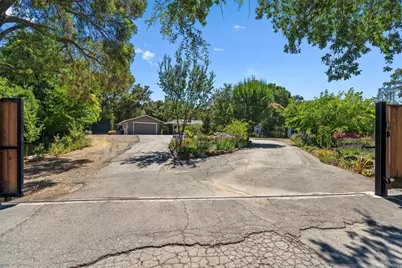 9465 Watsonville Rd, Gilroy, CA 95020 - Photo 63