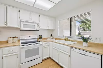 260 W Dunne Ave 39, Morgan Hill, CA 95037 - Photo 15