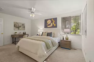 14836 Elton Dr, San Jose, CA 95124 - Photo 29