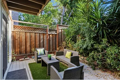 117 Mission Dr, East Palo Alto, CA 94303 - Photo 31