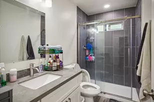 3249 Williamsburg Dr, San Jose, CA 95117 - Photo 19