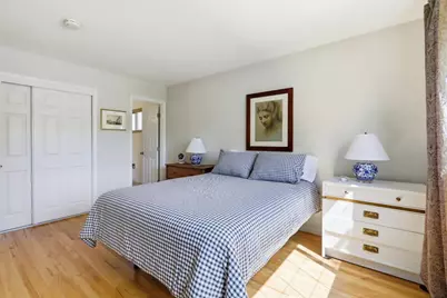 2586 Bobolink Dr, San Jose, CA 95125 - Photo 17