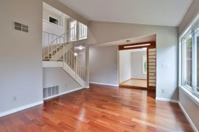 1352 Cutforth Ct, San Jose, CA 95132 - Photo 9